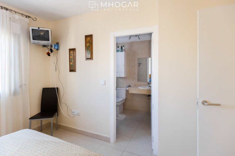 Calpe - Beautiful apartment located in the second line of the beach for sale!